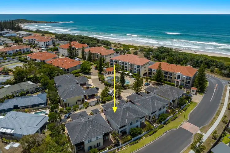 67/20-21 Pacific Parade, Yamba NSW 2464