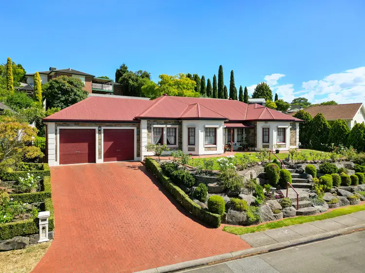 32 Reordan Drive, Greenwith SA 5125