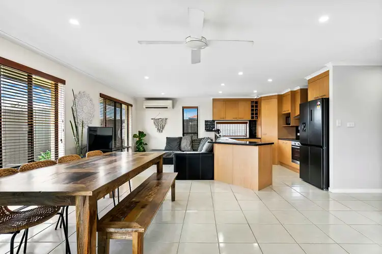 Sixth view of Homely house listing, 8 Cromdale Circuit, Kawungan QLD 4655