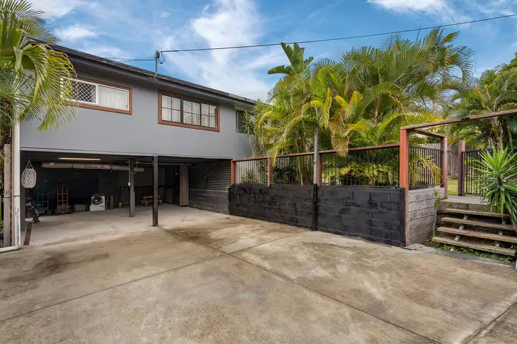 15 Claverton Street, Woodridge QLD 4114
