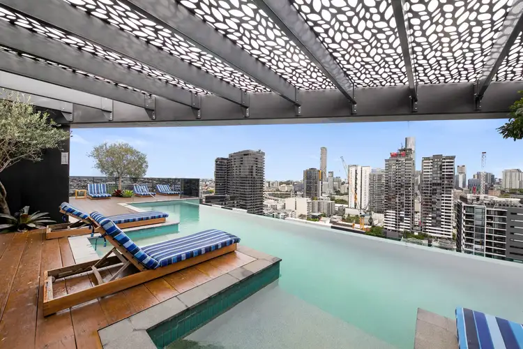 1504/2-4 Edmondstone Street, South Brisbane QLD 4101