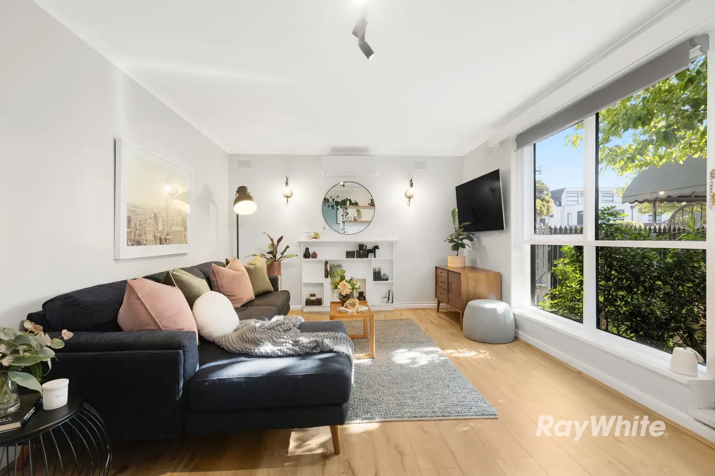 Main view of Homely apartment listing, 1/54 Railway Road, Carnegie VIC 3163