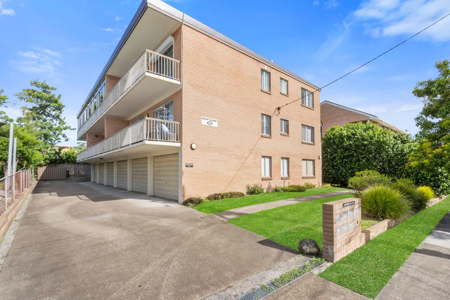 Main view of Homely unit listing, 4/32 Galway Street, Greenslopes QLD 4120