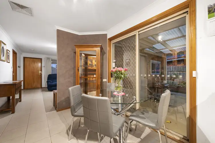 Second view of Homely house listing, 5 Templeton Crescent, Pakenham VIC 3810