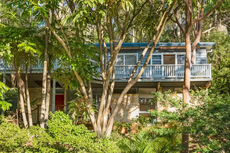 6 Cannes Drive, Avalon Beach NSW 2107