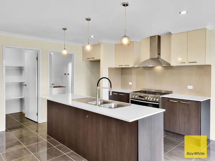 Fourth view of Homely house listing, 5 Manning Circuit, Tarneit VIC 3029