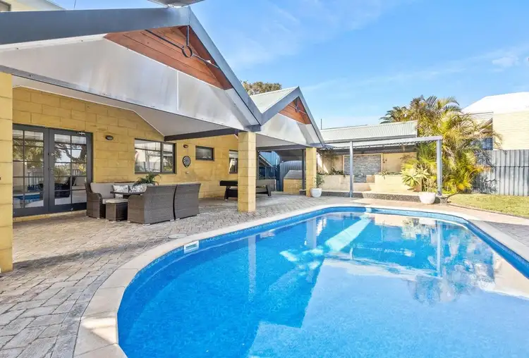 Third view of Homely house listing, 18 Oleander Way, Kallaroo WA 6025