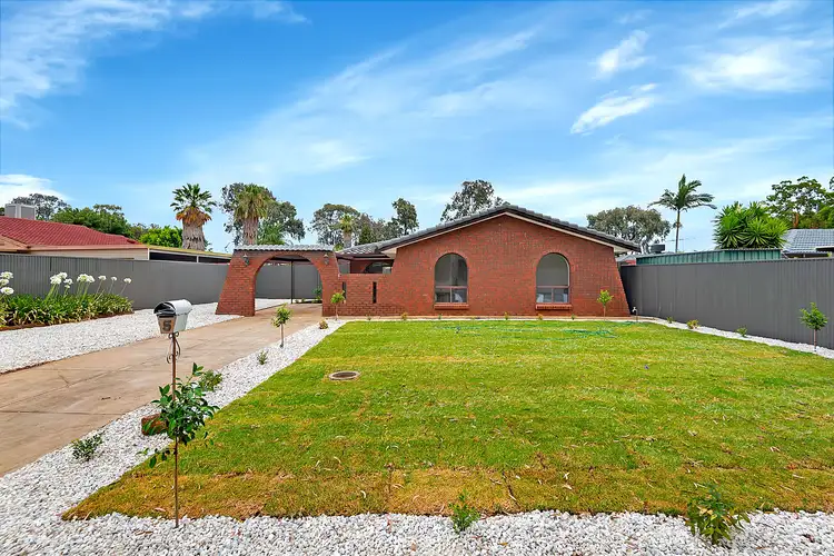 5 Hollins Court, Salisbury Downs SA 5108