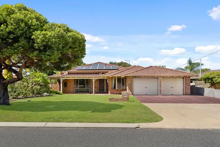 Second view of Homely house listing, 5 Murphy Way, Warnbro WA 6169