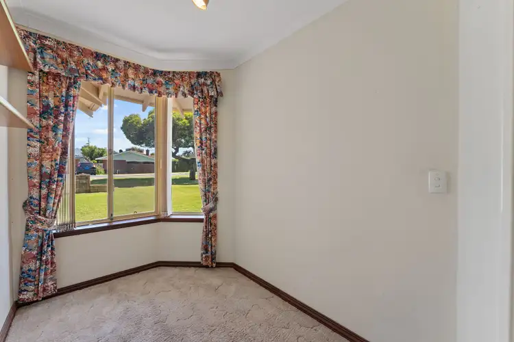 Seventh view of Homely house listing, 5 Murphy Way, Warnbro WA 6169