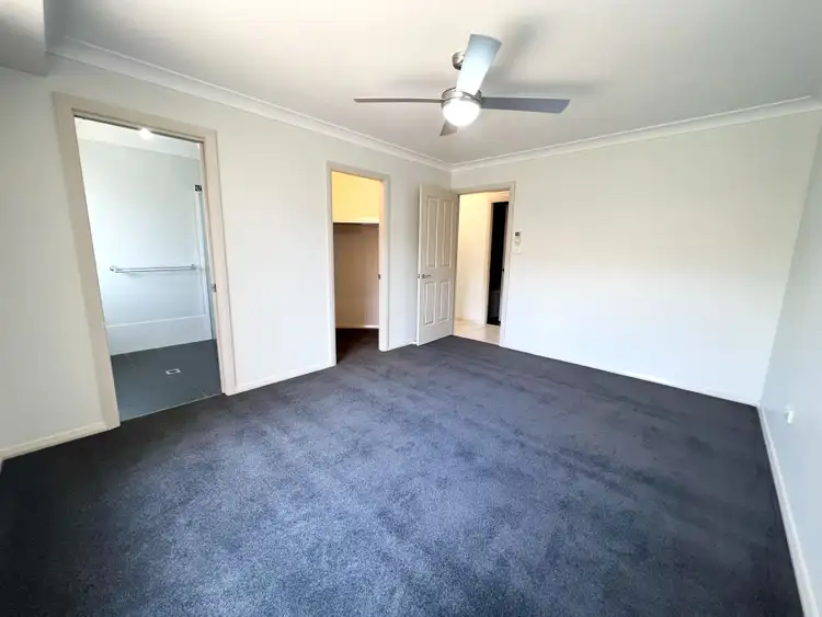 Seventh view of Homely semi-detached listing, 2/80 Close Street, Parkes NSW 2870