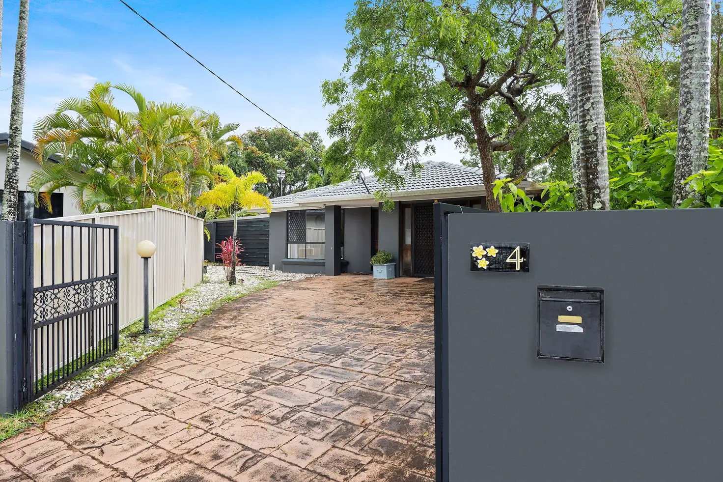 Main view of Homely house listing, 4 Gull Place, Parrearra QLD 4575