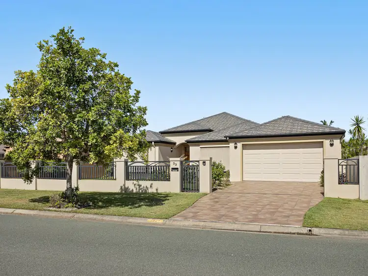 33 John Dalley Drive, Helensvale QLD 4212