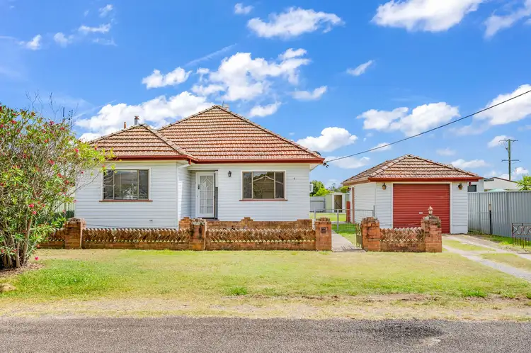4 Melton Avenue