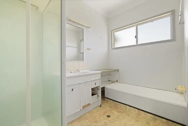 Seventh view of Homely house listing, 24 Satinay Street, New Auckland QLD 4680