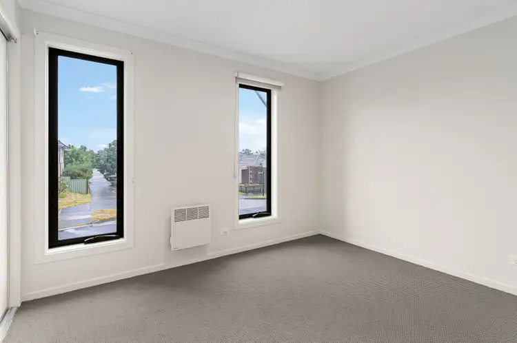 Sixth view of Homely townhouse listing, 10 Park Orchard Drive, Pakenham VIC 3810