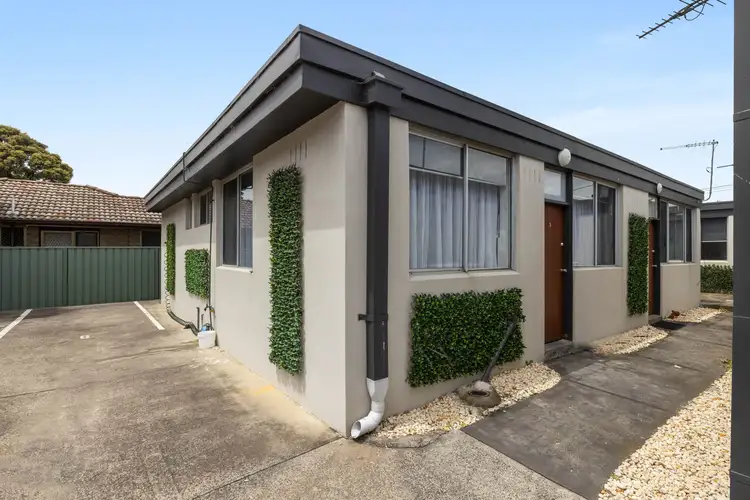 Main view of Homely unit listing, 3/30 Wheatsheaf Road, Glenroy VIC 3046