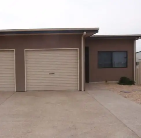 Second view of Homely unit listing, 1/17 Charlton Street, Emerald QLD 4720