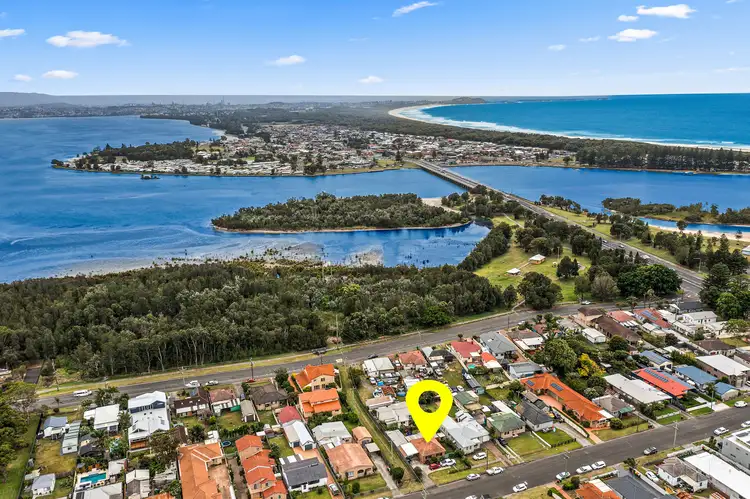 Second view of Homely house listing, 1/106 Pur Pur Avenue, Lake Illawarra NSW 2528