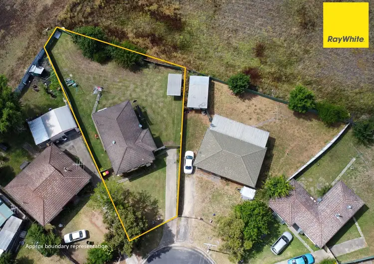 21 Cunningham Place, Inverell NSW 2360