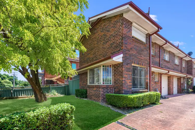 1/118 Rossmore Avenue, Punchbowl NSW 2196