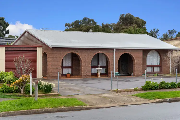 31 Hendrix Crescent, Paralowie SA 5108