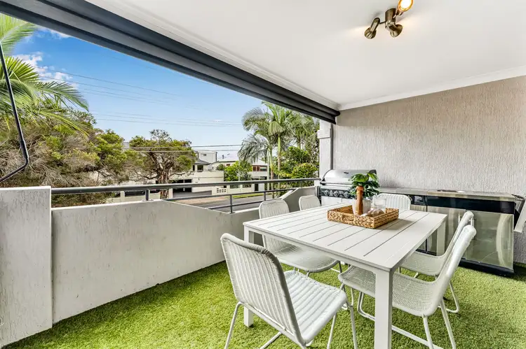 Main view of Homely apartment listing, 5/325 Hawthorne Road, Hawthorne QLD 4171