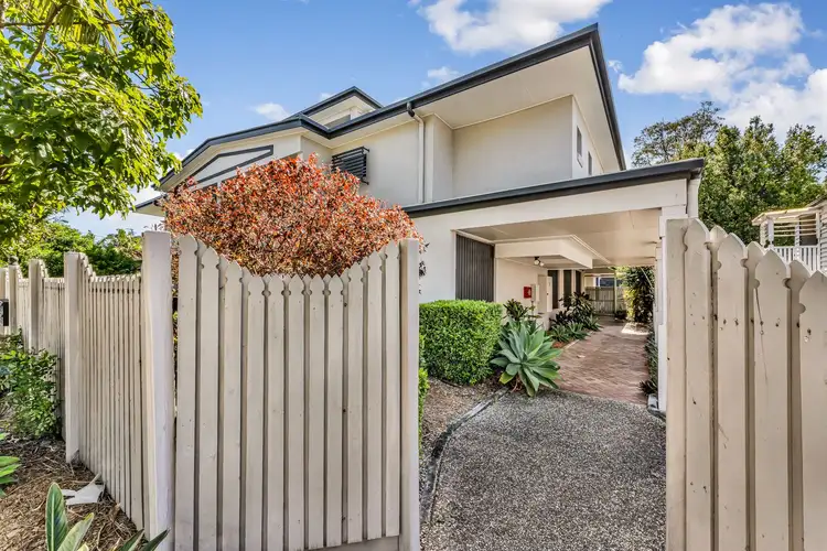 Second view of Homely apartment listing, 5/325 Hawthorne Road, Hawthorne QLD 4171