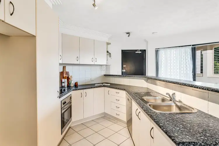 Fifth view of Homely apartment listing, 5/325 Hawthorne Road, Hawthorne QLD 4171