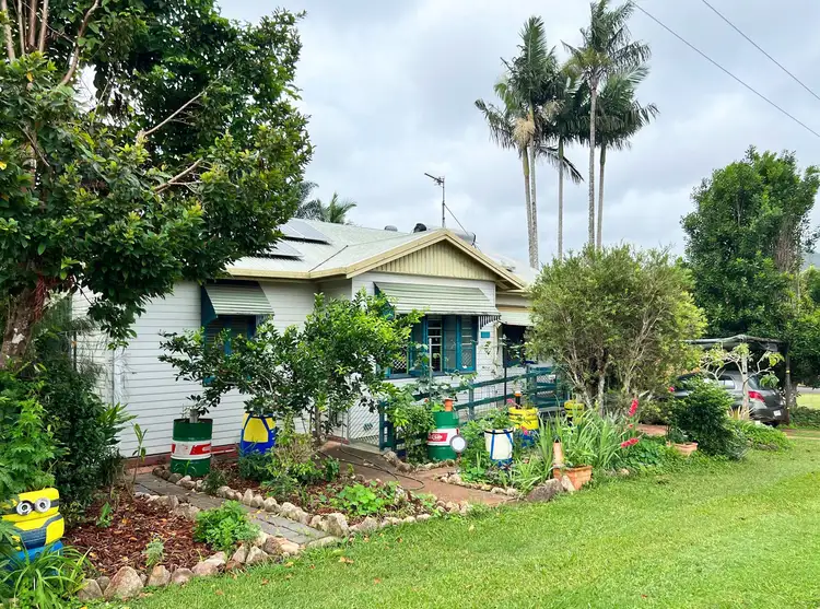 17 Evans Street, Atherton QLD 4883