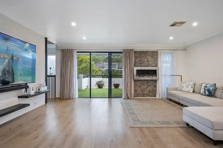 10 Dryandra Way, Thornleigh NSW 2120