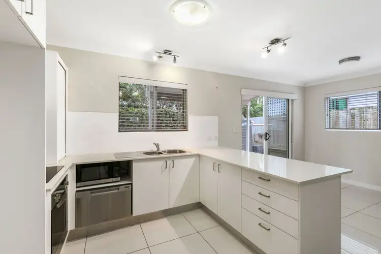 Second view of Homely unit listing, 6/71 Junction Terrace, Annerley QLD 4103