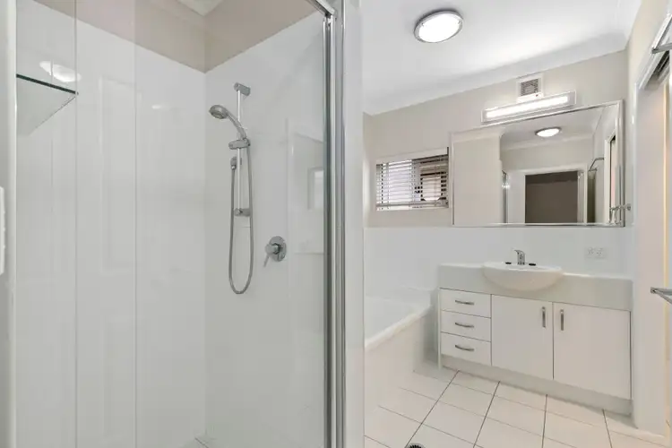 Sixth view of Homely unit listing, 6/71 Junction Terrace, Annerley QLD 4103