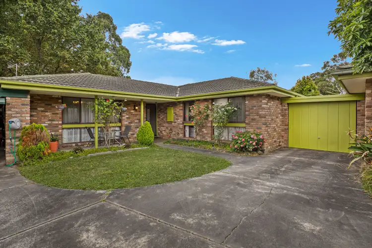 4/10 Wadsley Avenue, Pakenham VIC 3810