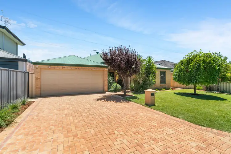 34 Driftwood Way, Bennett Springs WA 6063