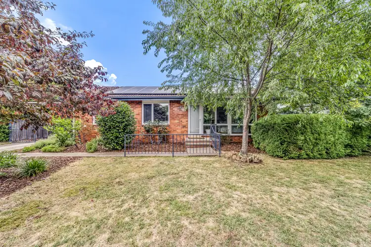 15 Atherton Street, Downer ACT 2602