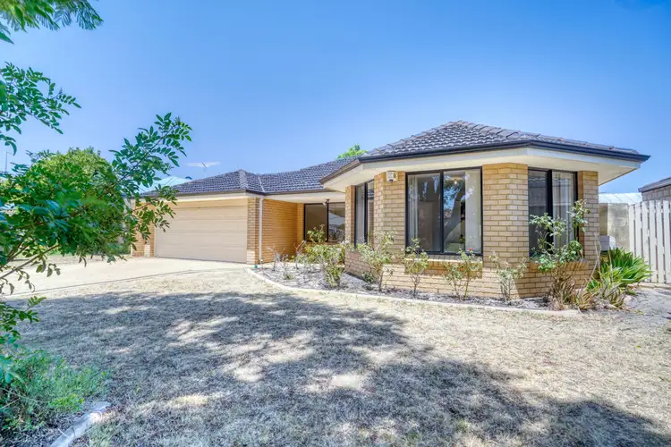 Fourth view of Homely house listing, 4 Florrie Court, Cloverdale WA 6105