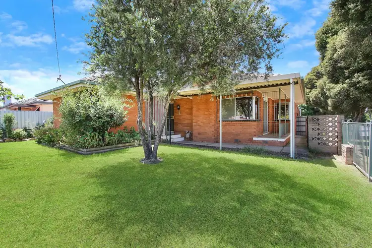 442 Parnall Street, Lavington NSW 2641