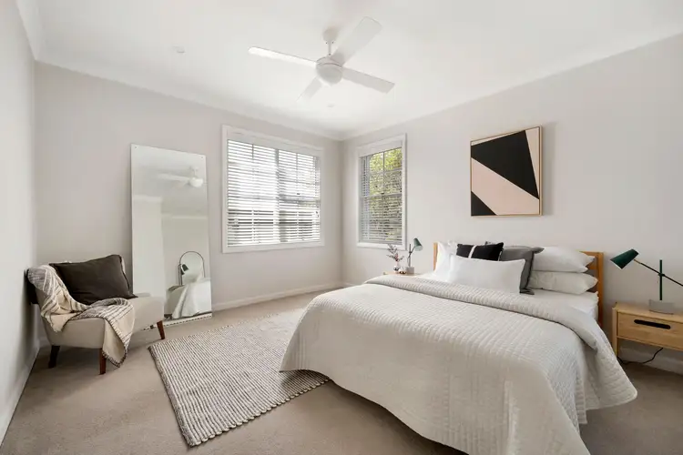 Sixth view of Homely house listing, 35 Sugarloaf Crescent, Castlecrag NSW 2068