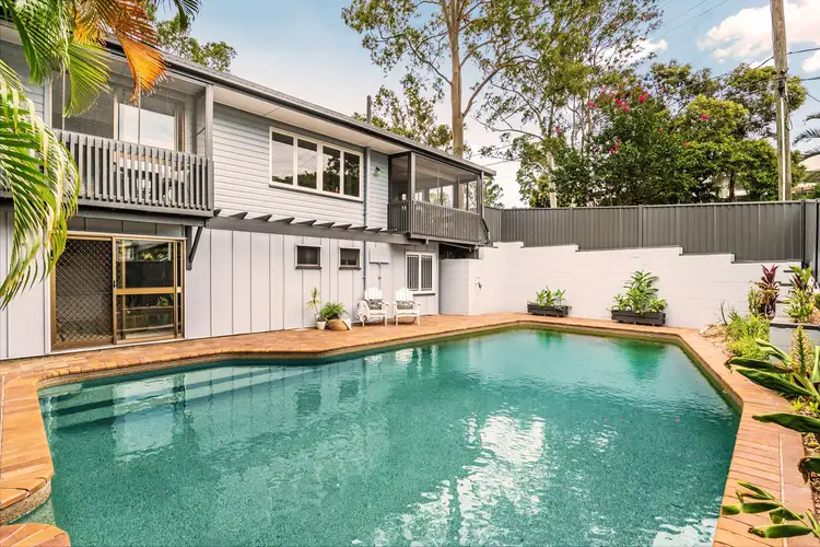 15 Jewel Street, Kenmore QLD 4069