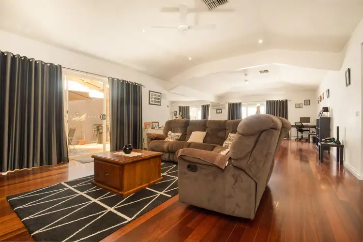 Sixth view of Homely house listing, 100 Riverside Avenue, Mildura VIC 3500