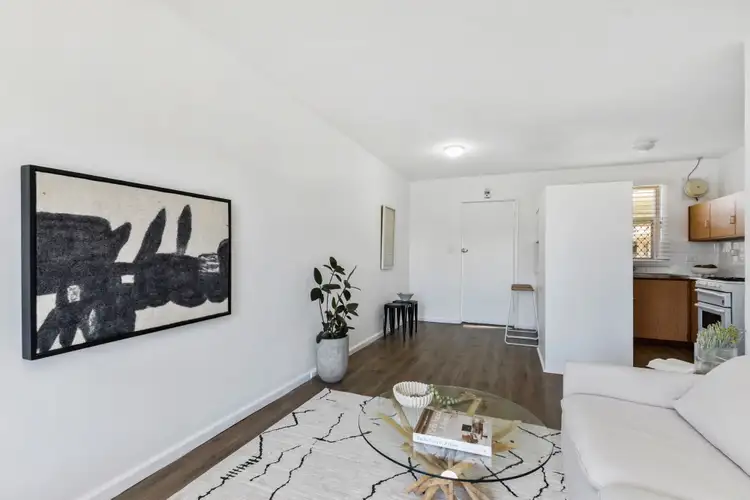 Fourth view of Homely unit listing, 6/52 Sackville Terrace, Scarborough WA 6019
