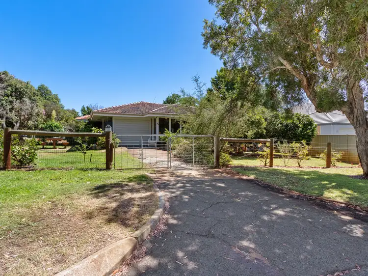 50 Henley Street