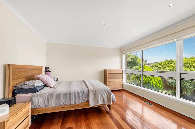 Sixth view of Homely house listing, 3 Lacebark Court, Oakleigh South VIC 3167