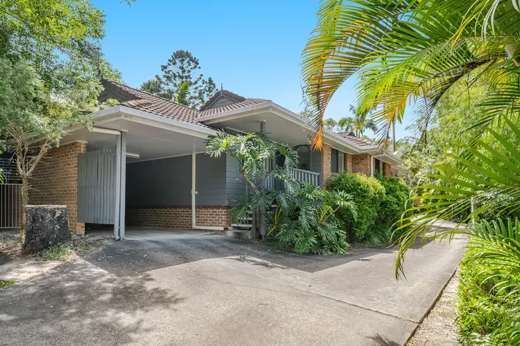 1/10 Corkwood Crescent