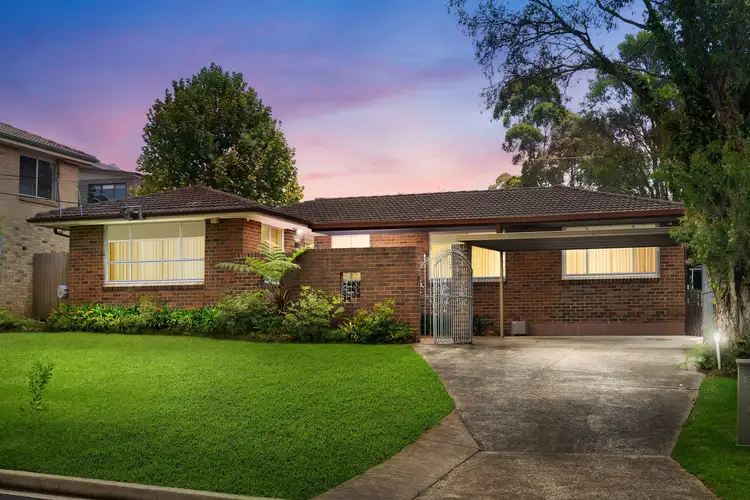 3 Burton Avenue, Northmead NSW 2152