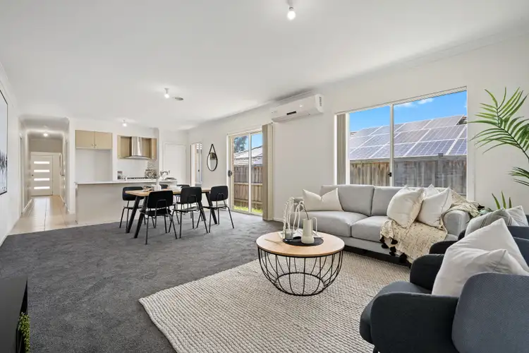 Fifth view of Homely house listing, 19 Tooradin Crescent, Doreen VIC 3754