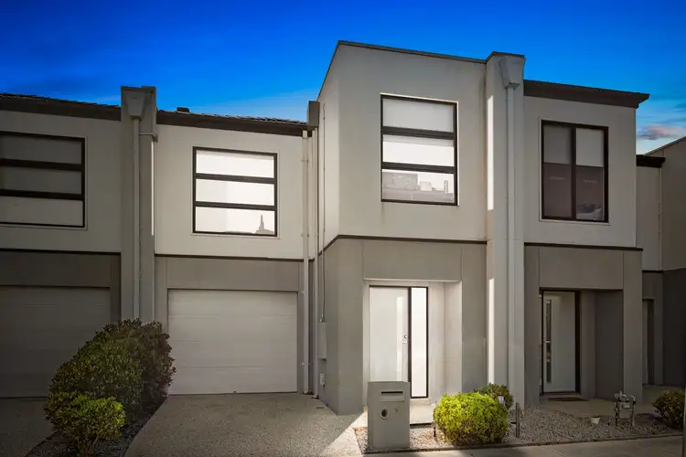 9 Yallaroo Chase, Werribee VIC 3030