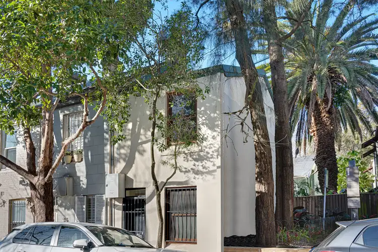 58 Chisholm Street