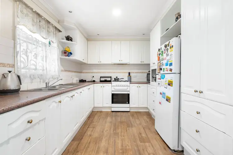 Fifth view of Homely house listing, 3 Hendricks Crescent, Jacana VIC 3047